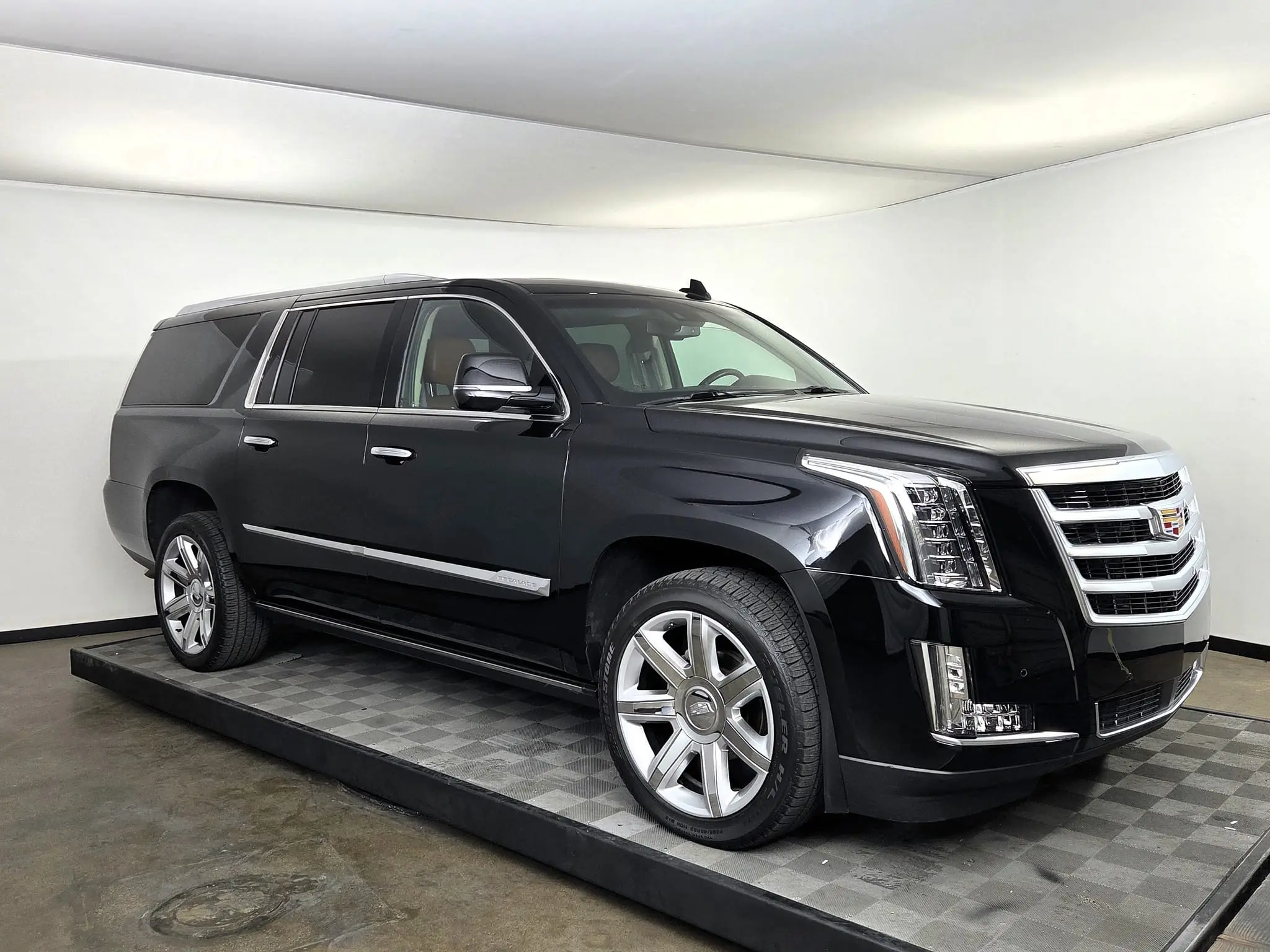 2016 Cadillac Escalade ESV Premium 4WD