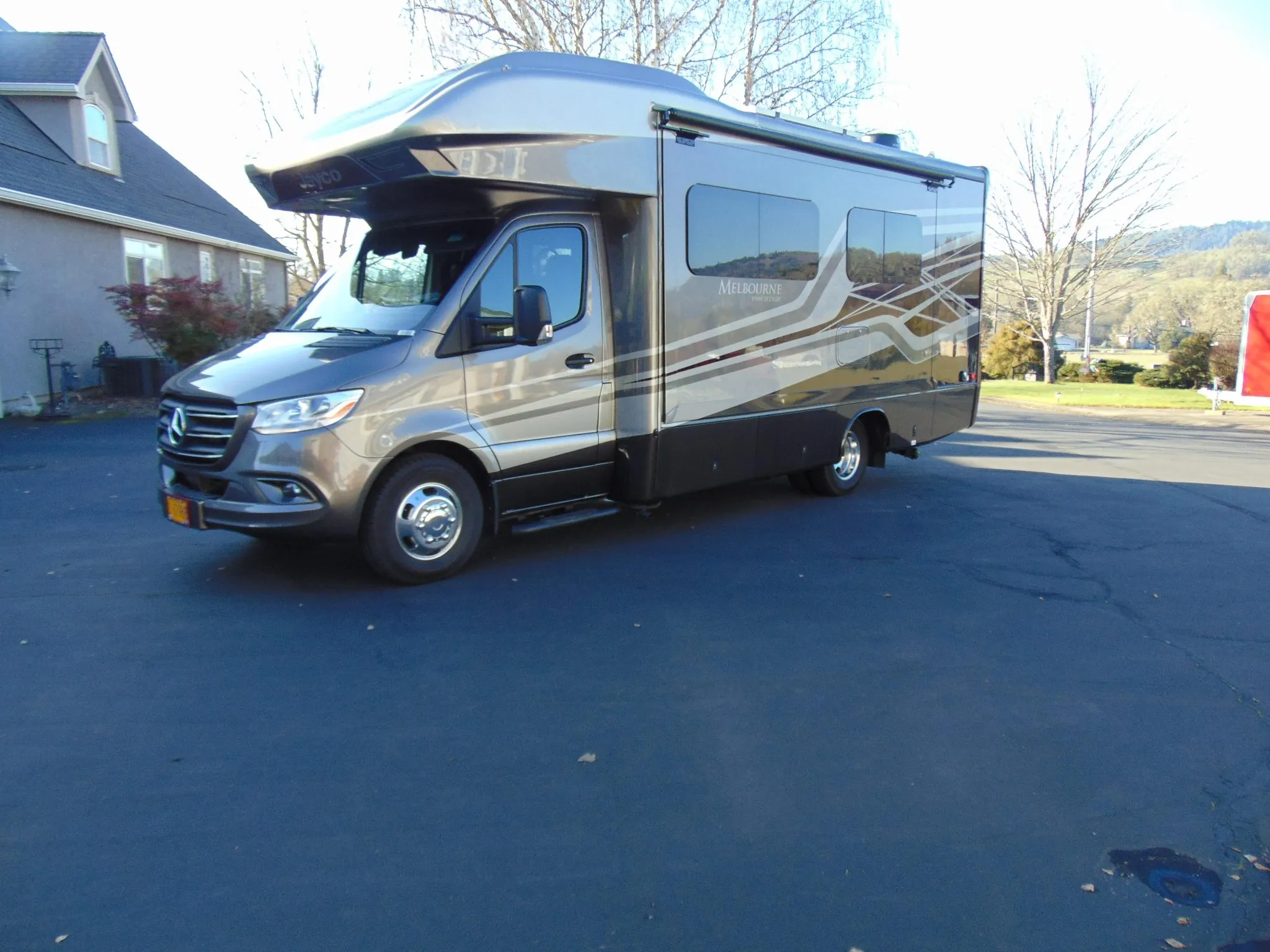 2023 Jayco Melbourne Prestige 24RP