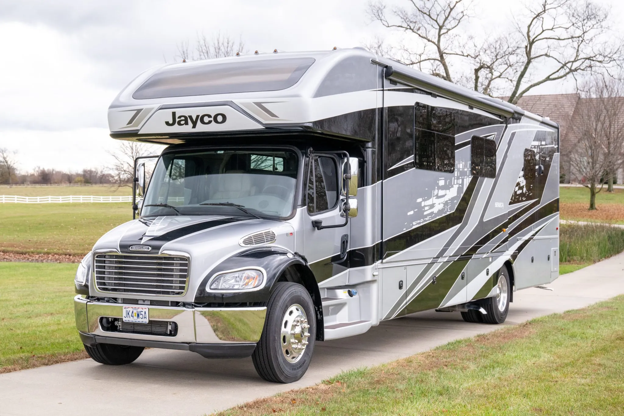 2024 Jayco Seneca 37K