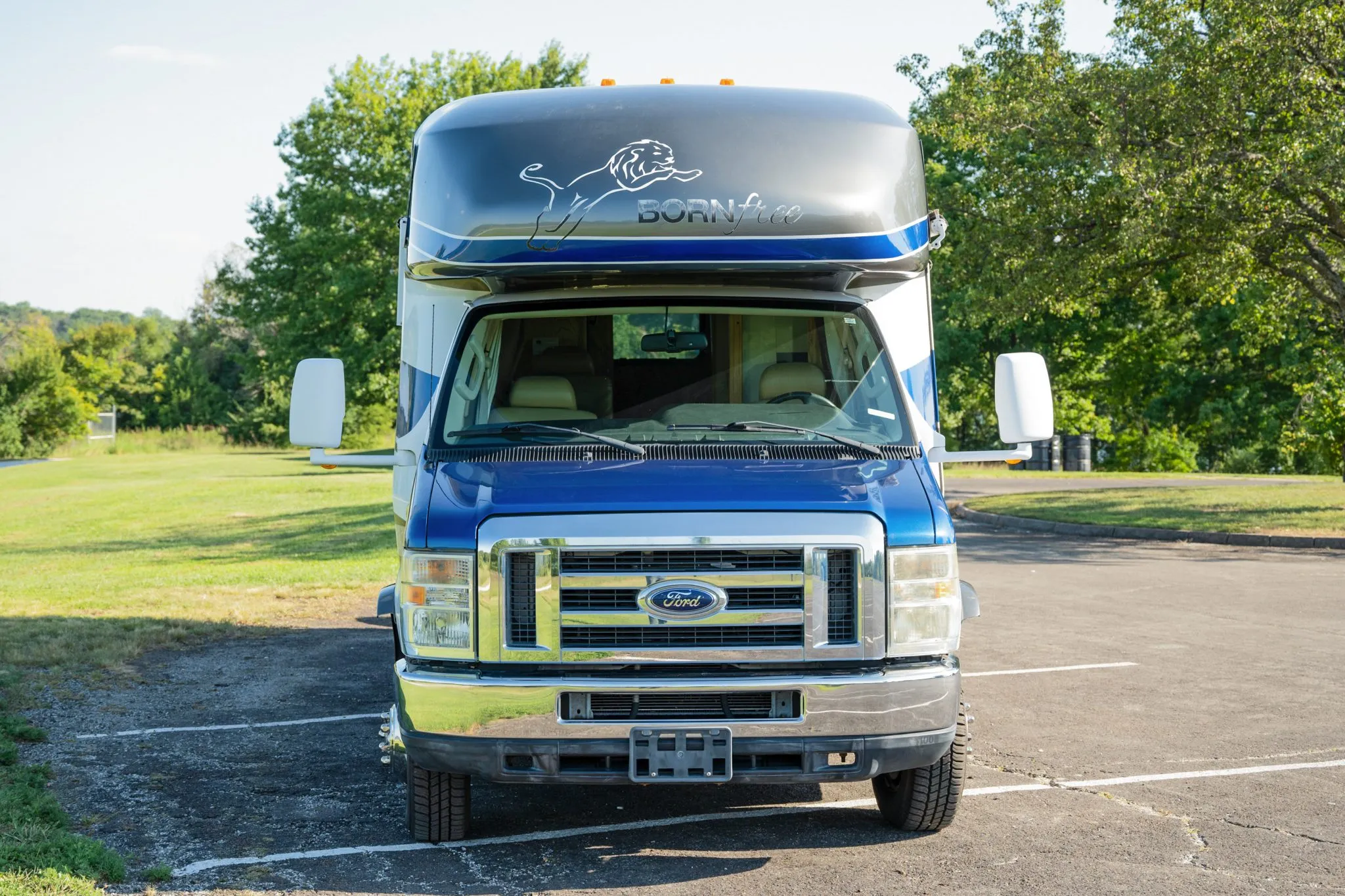 2014 Born Free Triumph 25RB Motorhome