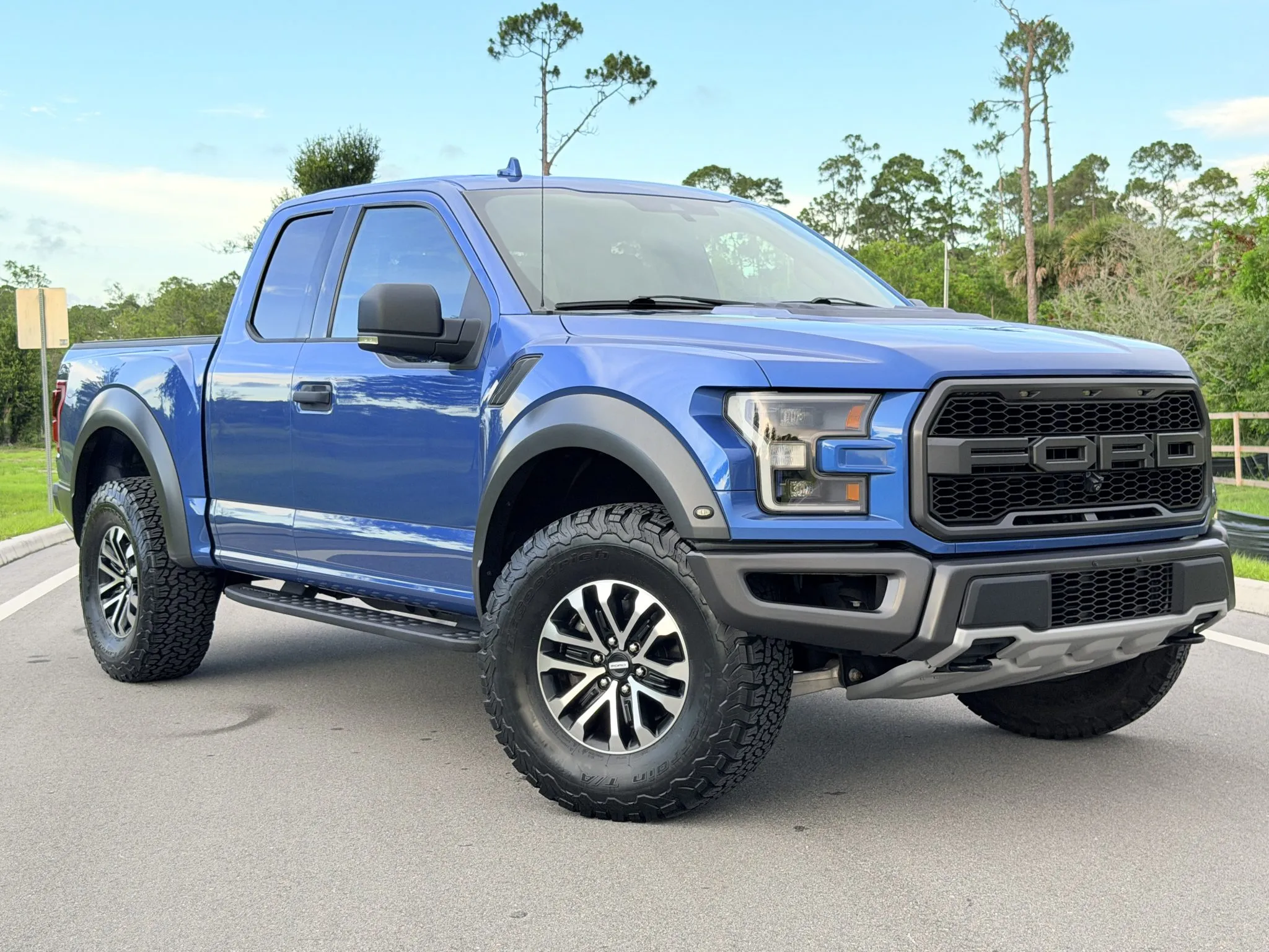 2019 Ford F-150 Raptor SuperCab