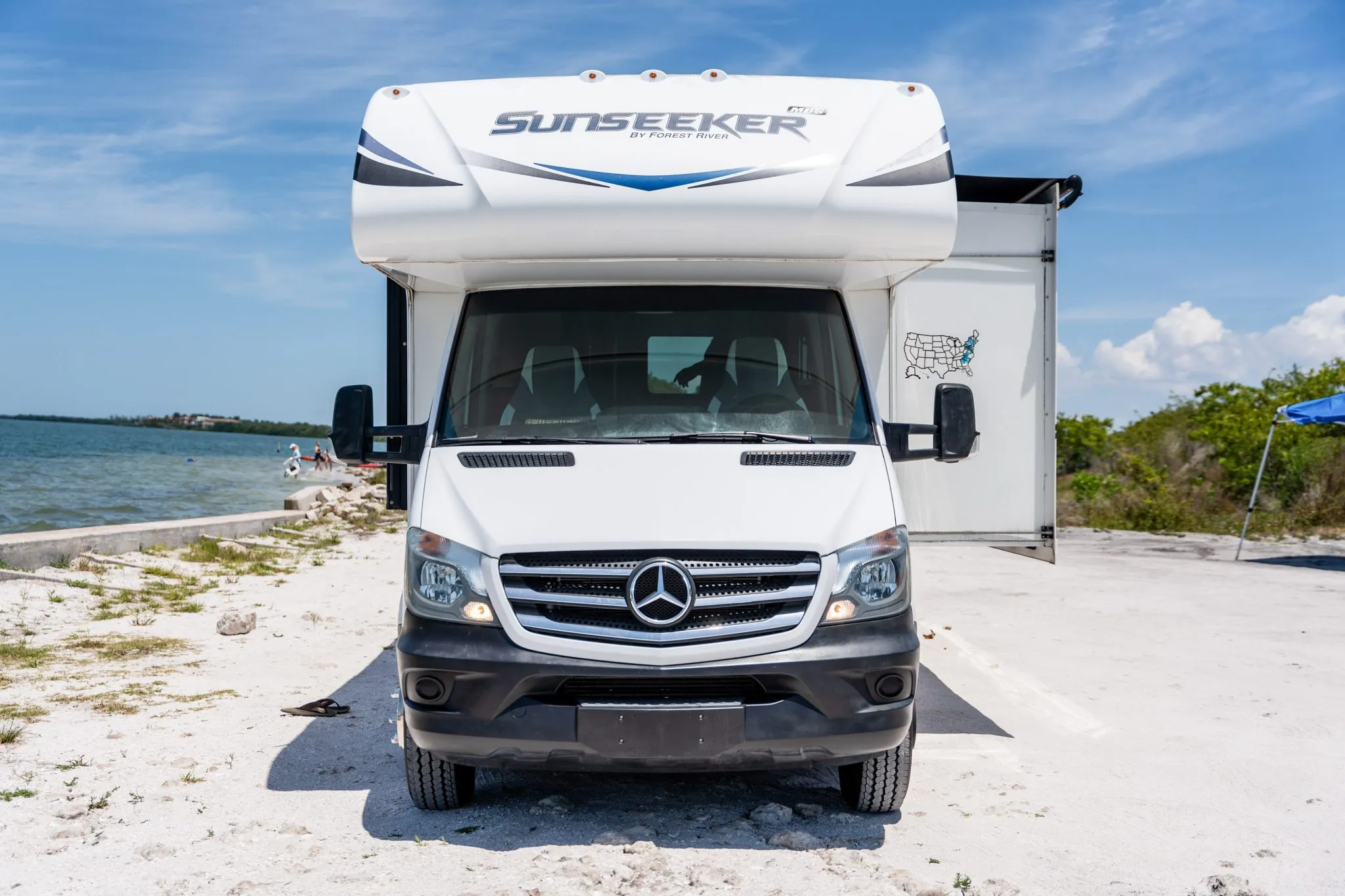 2020 Forest River Sunseeker MBS 2400WS