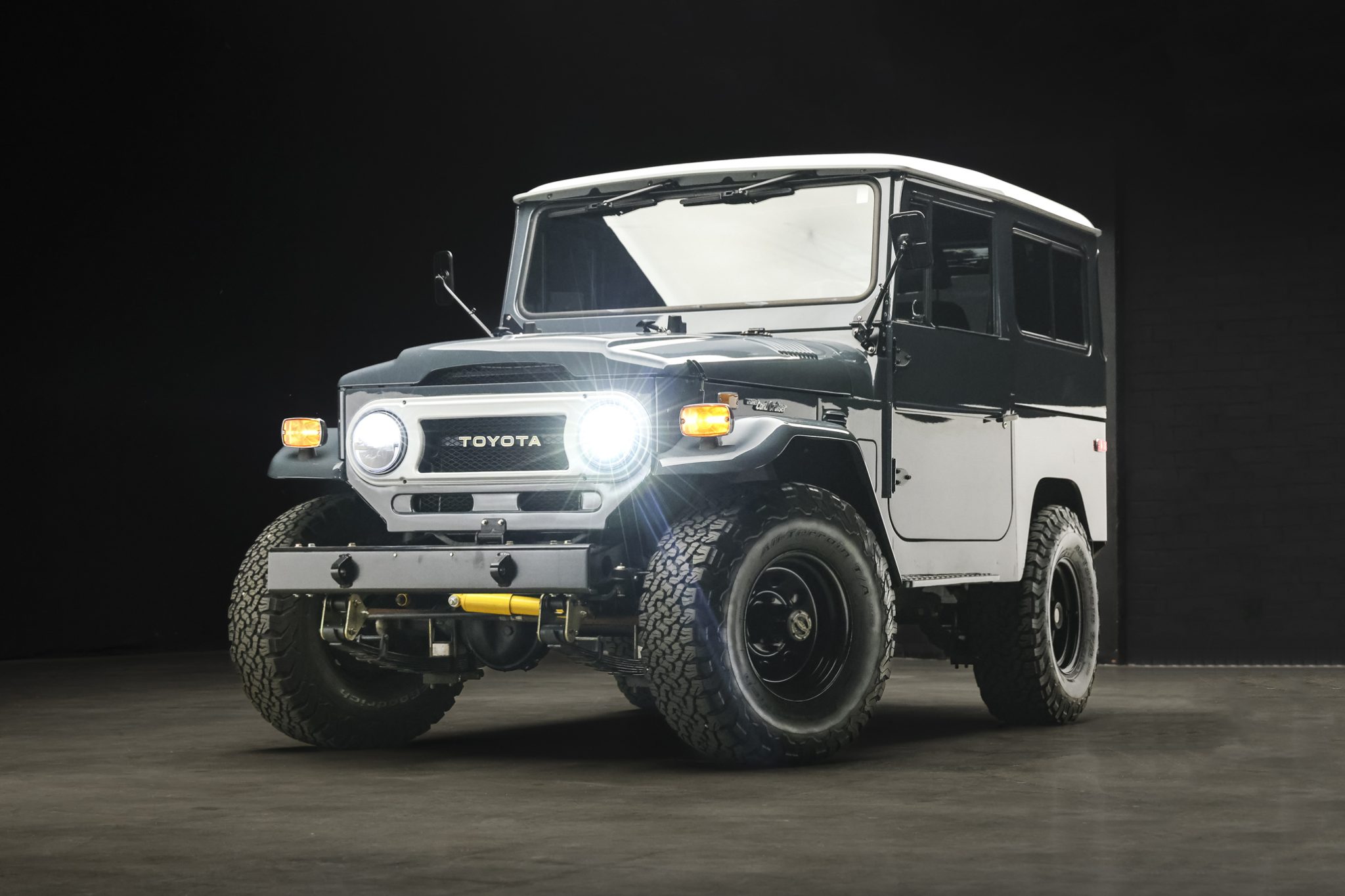 1974 Toyota Land Cruiser FJ40