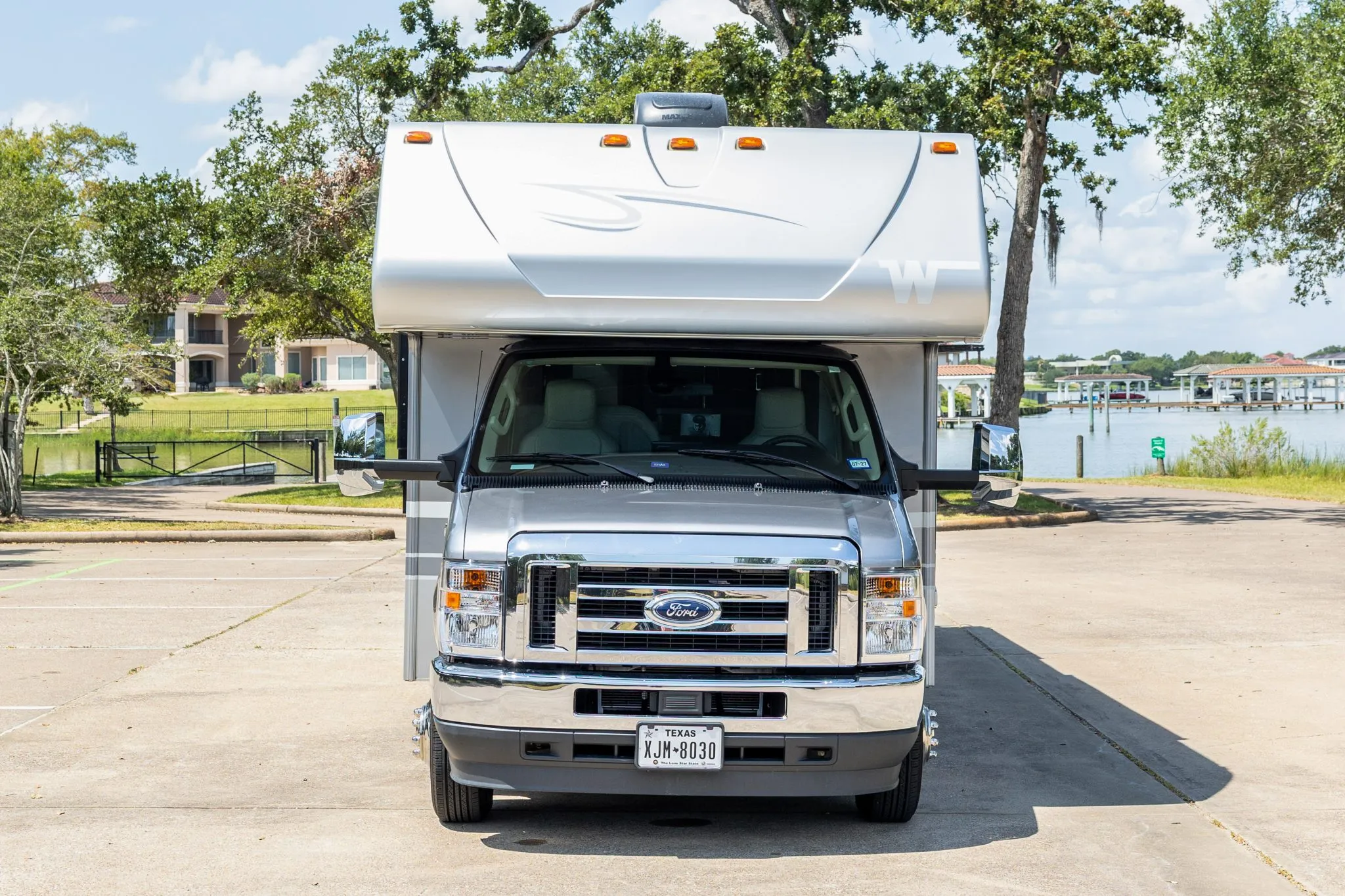 2022 Winnebago Minnie Winnie 26T
