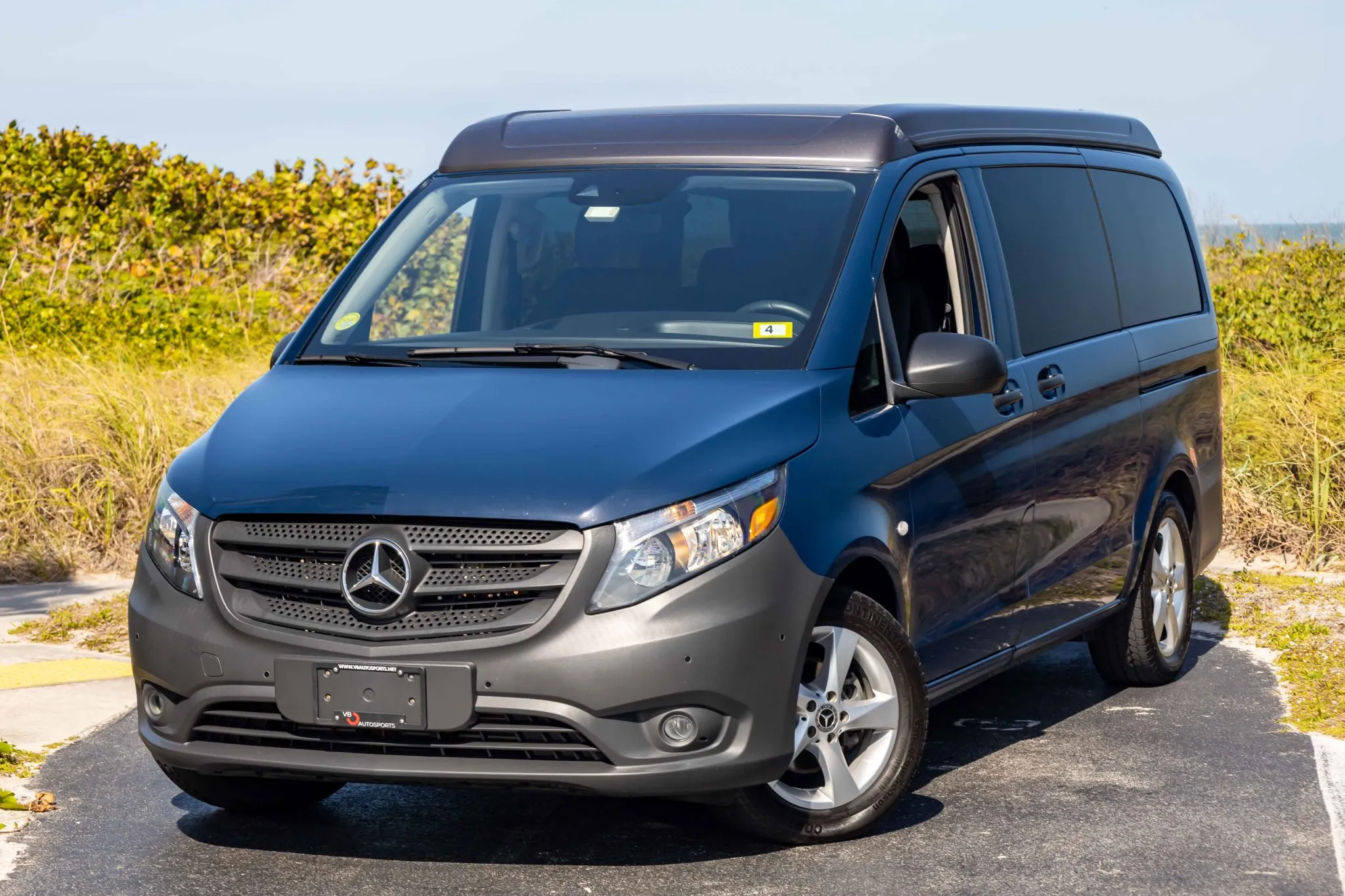 2020 Mercedes-Benz Metris Pop-Up Camper